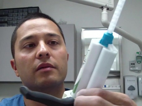 Tray Adhesive And Polyvinylsiloxane
