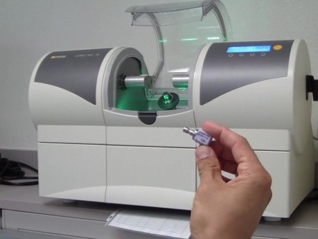 CEREC AC Mill Load